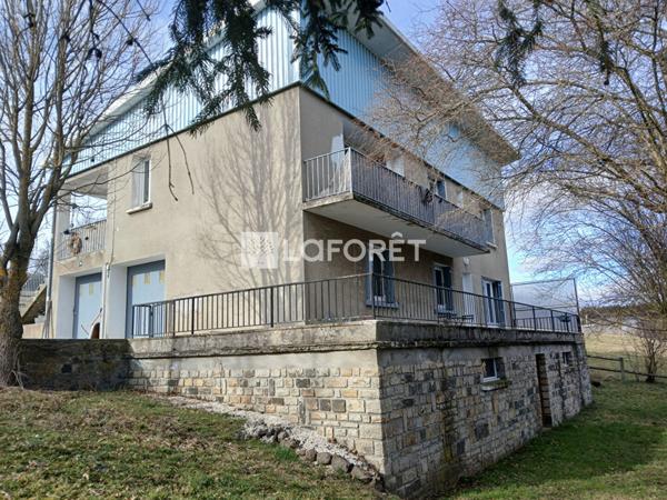 Achat immeuble Saint-Flour - 7 pièce(s) - 160 m² - 220 000 €