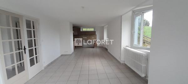 Achat immeuble Saint-Flour - 7 pièce(s) - 160 m² - 220 000 €