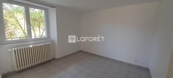 Achat immeuble Saint-Flour - 7 pièce(s) - 160 m² - 220 000 €