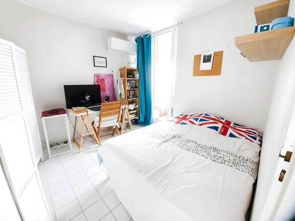 Appartement esprit maison de ville à vendre 4 pièces, 3 à 4 chambres PETIT BOURG (971)