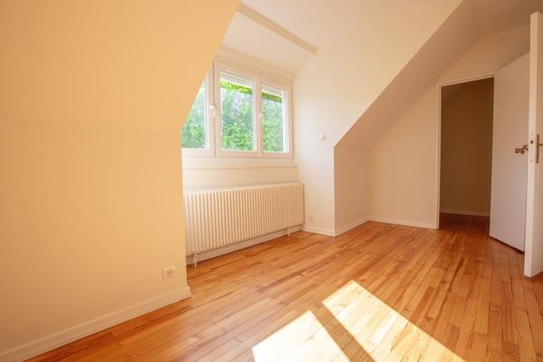 SUPERBE MAISON FAMILIALE