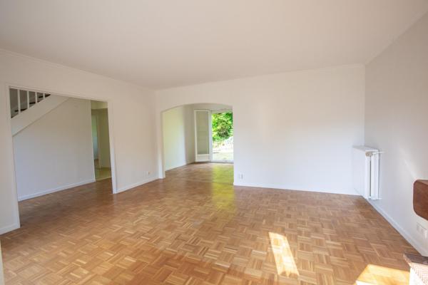 SUPERBE MAISON FAMILIALE