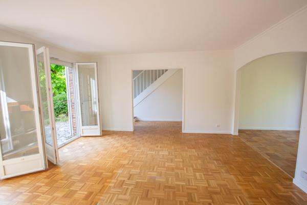 SUPERBE MAISON FAMILIALE