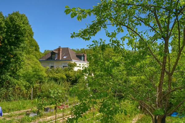 VAURÉAL VILLAGE – DEMEURE HAUSSMANNIENNE D’EXCEPTION
