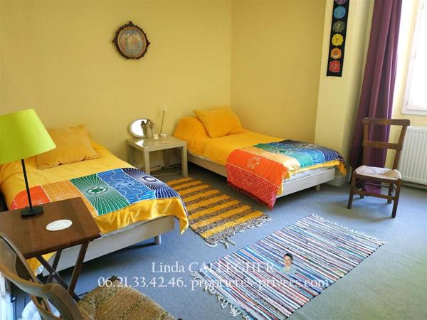 Maison Quillan 130m2 avec jardin et terrasse