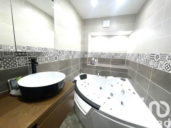 Location appartement 5 pièces 98 m² Épinay-sous-Sénart