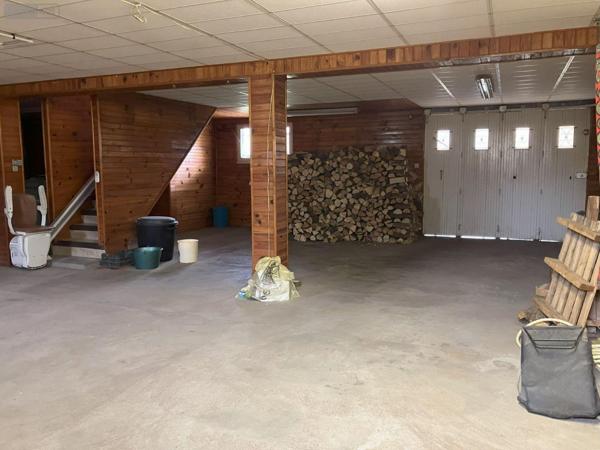 Maison individuelle à vendre à Yzeure dans l'Allier (03400), ref : 17727/2