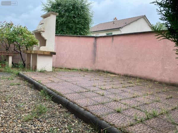 Maison individuelle à vendre à Yzeure dans l'Allier (03400), ref : 17727/2