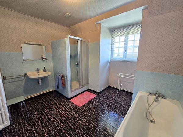 Maison 9 pièces 257 m2