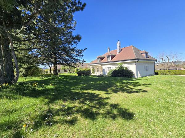 Maison 9 pièces 257 m2