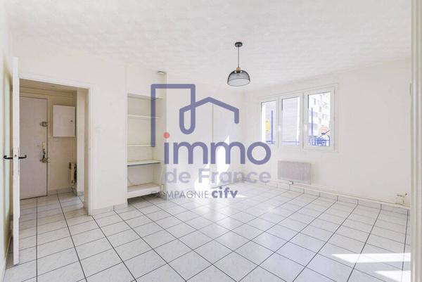 Appartement 4 pièces                                        - 38400 Saint-Martin-d'Hères Réf : 21755