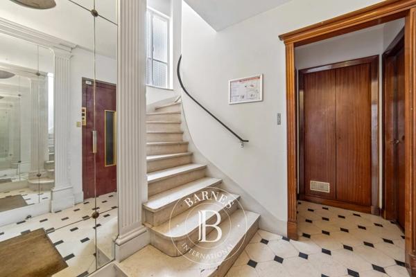 Paris 16ème, Appartement 1 Chambre -  69 m² à vendre