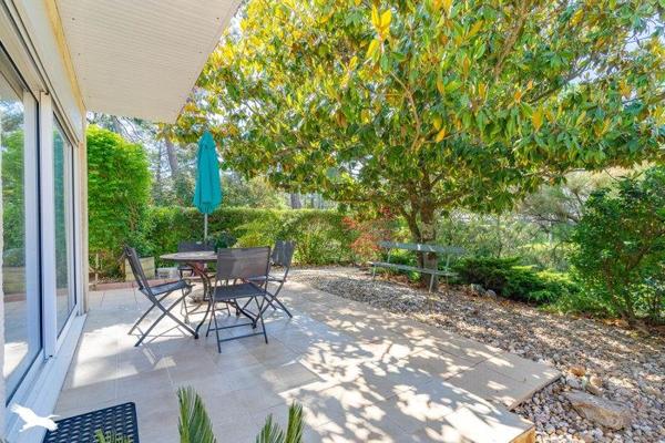 Maison à vendre 577 500 € Saint-Georges-de-Didonne 5 p 188 m² DPE D