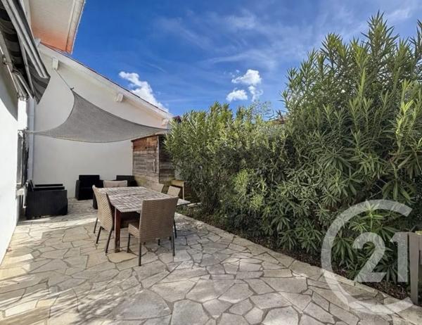 Appartement T2 à vendre  2 pièces - 49,01 m 2   ANGLET  - 64