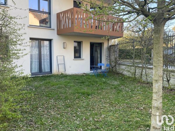 Location atelier 24 m² Dury