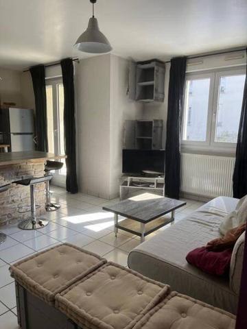 Appartement 2 pièces                                        - 42100 Saint-Étienne Réf : 13145