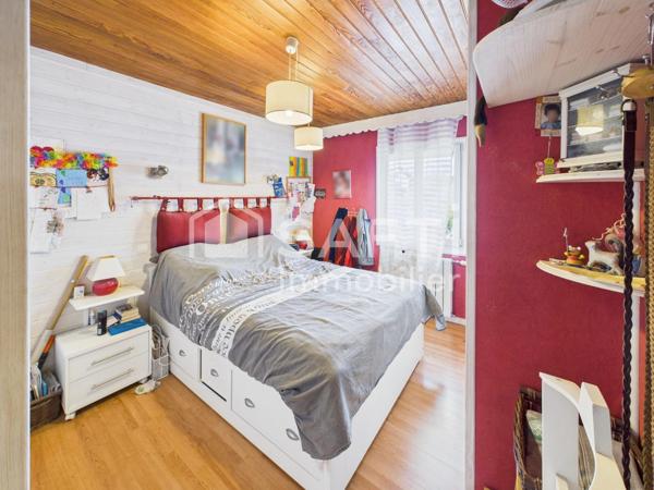 Maison 5 pièces 130 m² – Mérignac (Capeyron)