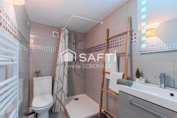 Maison de ville 120 m² – 4 chambres + sous sol de 41 m² ( idéal profession libérale ou bureaux ) – Quartier Saint-Bris - Limite Talence et Bègles