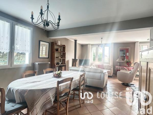 Maison à vendre 6 pièces 123 m² Dourdan