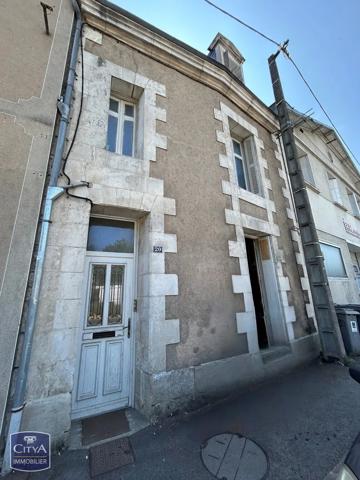 Immeuble à vendre 103m² Poitiers (86000)