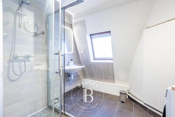 Paris 1er, Appartement  76 m² à vendre