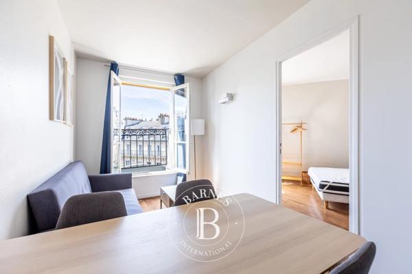 Paris 1er, Appartement  76 m² à vendre