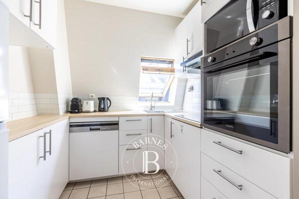 Paris 1er, Appartement  76 m² à vendre