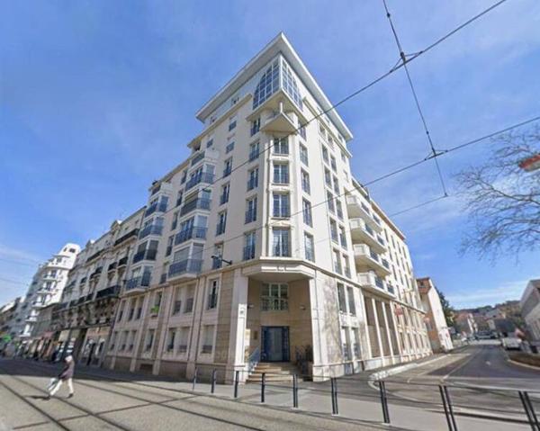 Appartement 1 pièce                                        - 42100 Saint-Étienne Réf : 12942
