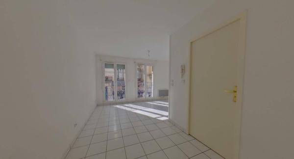 Appartement 1 pièce                                        - 42100 Saint-Étienne Réf : 12942