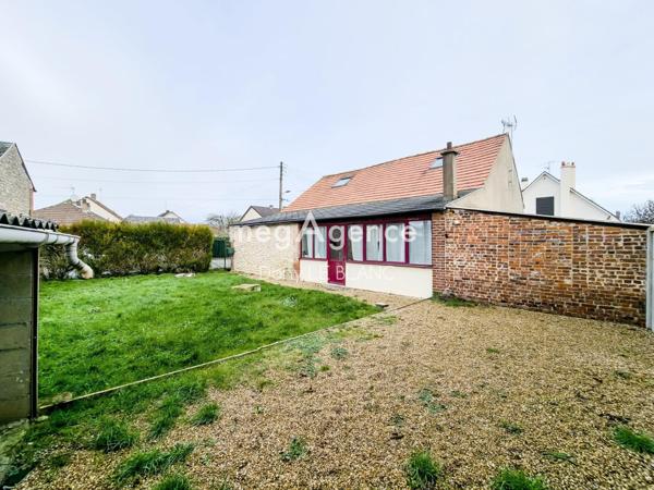 Maison à LES VILLAGES VOVEENS, 28150 - 9 pièces 147m²