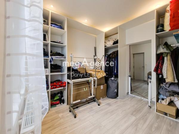 Maison à LES VILLAGES VOVEENS, 28150 - 9 pièces 147m²