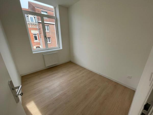 A LOUER : T5 à LILLE • Fives • 1 120 € CC • Réf. G446