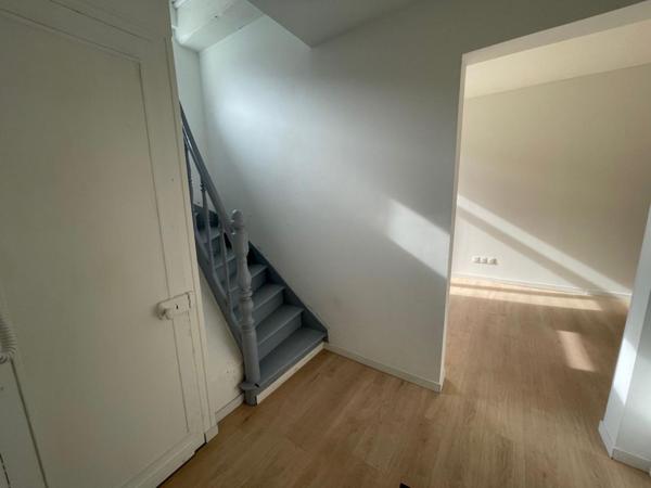 A LOUER : T5 à LILLE • Fives • 1 120 € CC • Réf. G446