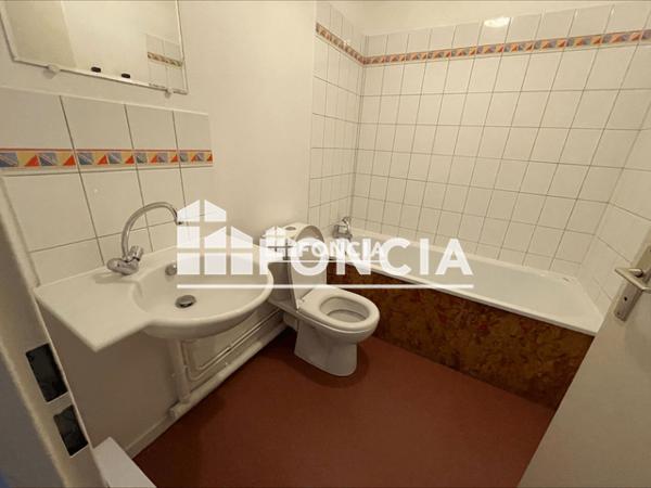 Location Studio 33.03 m² - 18 RUE DU PETIT CLOS ST MARC Caen 14000