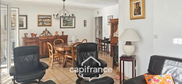 Appartement à vendre 3 pièces SANARY SUR MER (83)