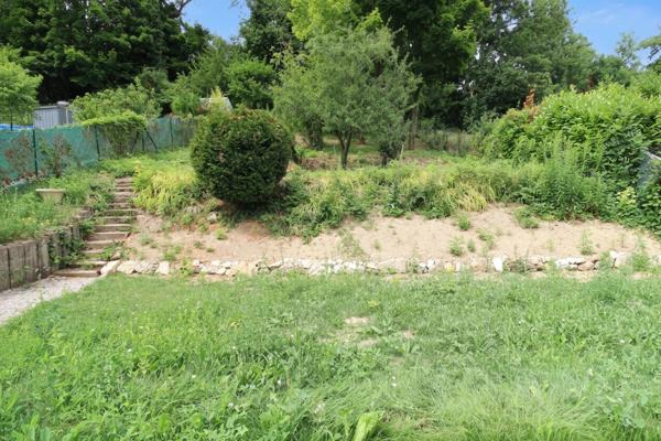 Maison individuelle de 124 m² - 6 pièces - Quartier Le Village à Jouy-le-Moutier (95280)