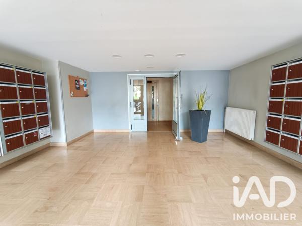 Appartement à vendre 4 pièces 80 m² Viry-Châtillon