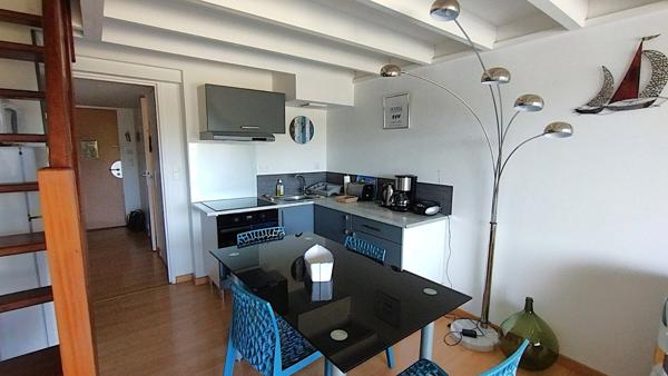 Appartement à vendre 2 pièces COMBRIT (29) Duplex, la plage à pied, piscine, tennis, jardins