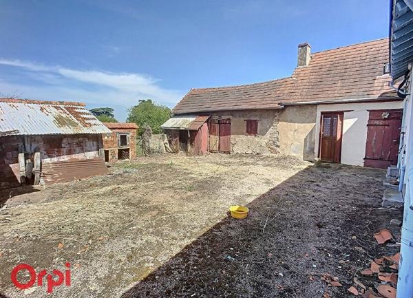 Maison à vendre    7 pièces •  Montmarault