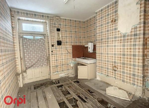 Maison à vendre    7 pièces •  Montmarault