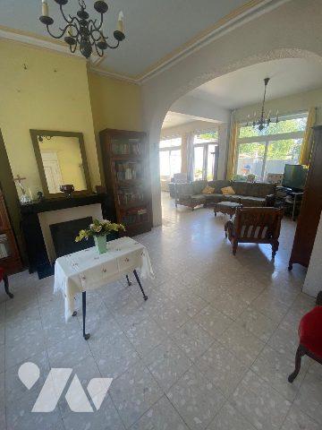 GUINES CENTRE GRANDE MAISON DE VILLE 4 CHAMBRES GARAGE JARDIN