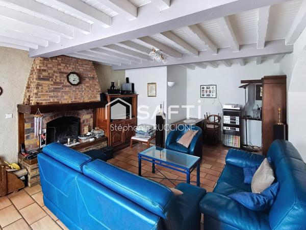 Longère, 4 chambres, dépendances, 1556m² de parcelle