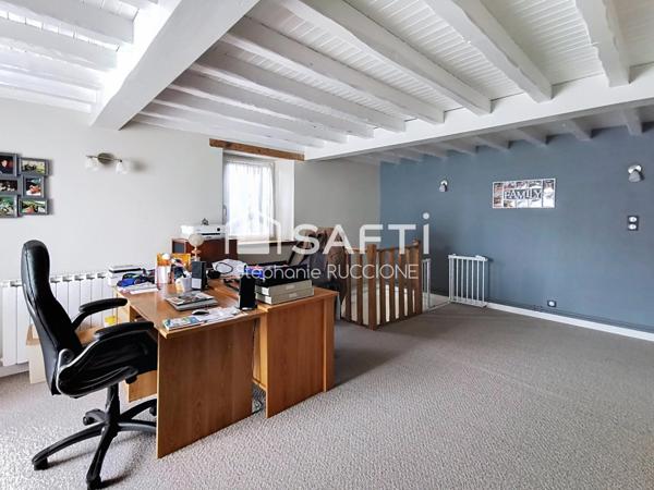 Longère, 4 chambres, dépendances, 1556m² de parcelle