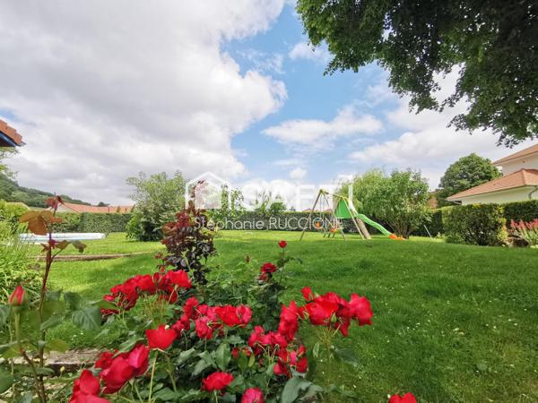 Longère, 4 chambres, dépendances, 1556m² de parcelle