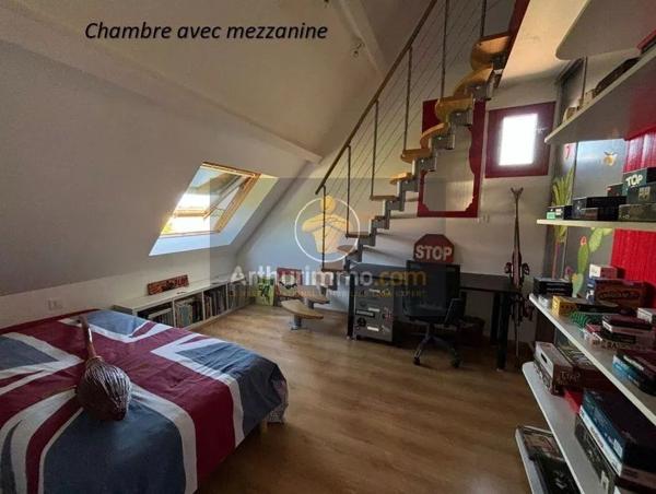 Vente Maison 8 pièces 186 m2 à Ozoir-la-Ferrière
