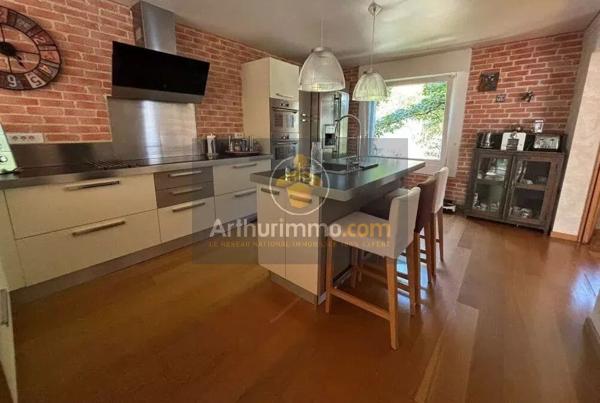 Vente Maison 8 pièces 186 m2 à Ozoir-la-Ferrière