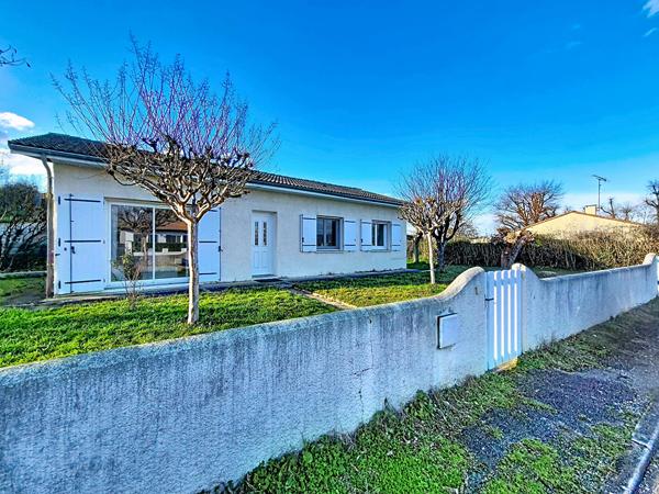 Maison des années 80 entièrement rénovée , Saint loubes
