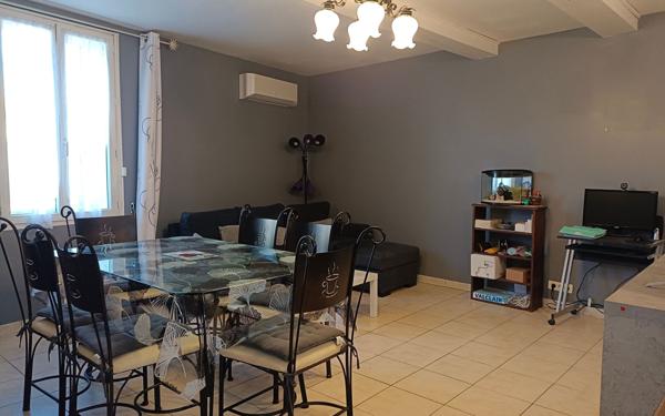 Maison à vendre    2 pièces •  Redessan