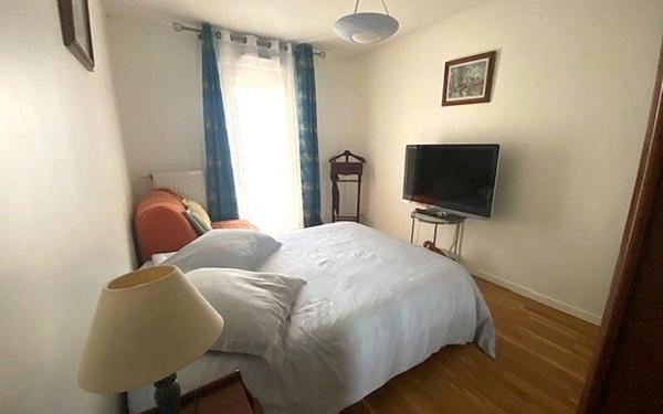 Appartement à vendre    4 pièces • 100 m2 Massy