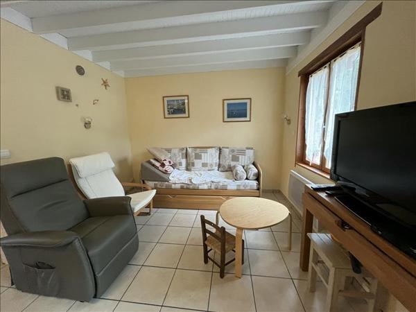 Maison à louer |  GRAYAN ET L HOPITAL |  3 pièces | 62 m²